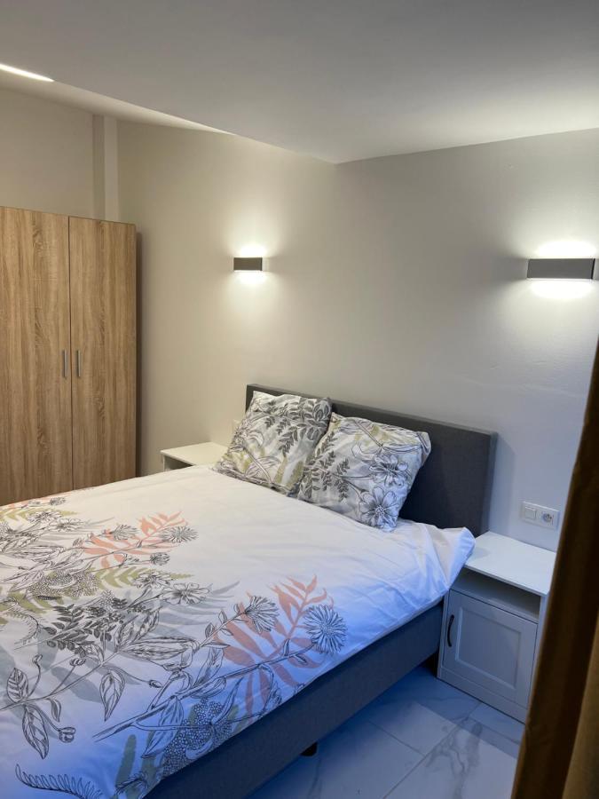 Riverbank Guest House Namur Exterior photo